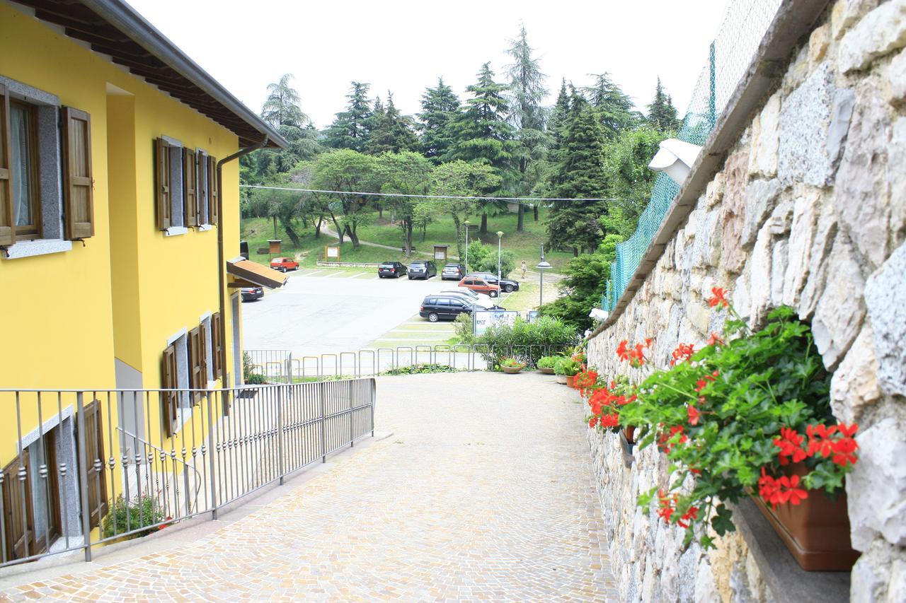 Appartamenti Katia Tremosine Esterno foto